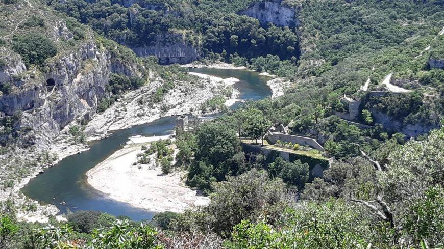Proche Uzes Le Cocon Du Peintre Anglais Sagriès Kültér fotó